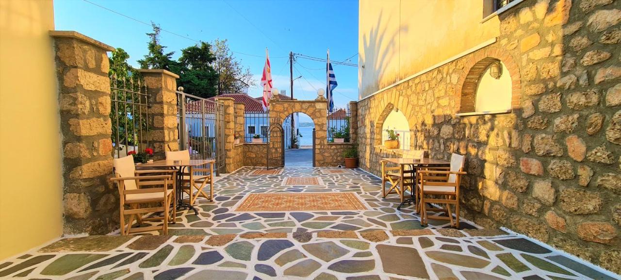 Kastro Hotel 스페체스 외부 사진